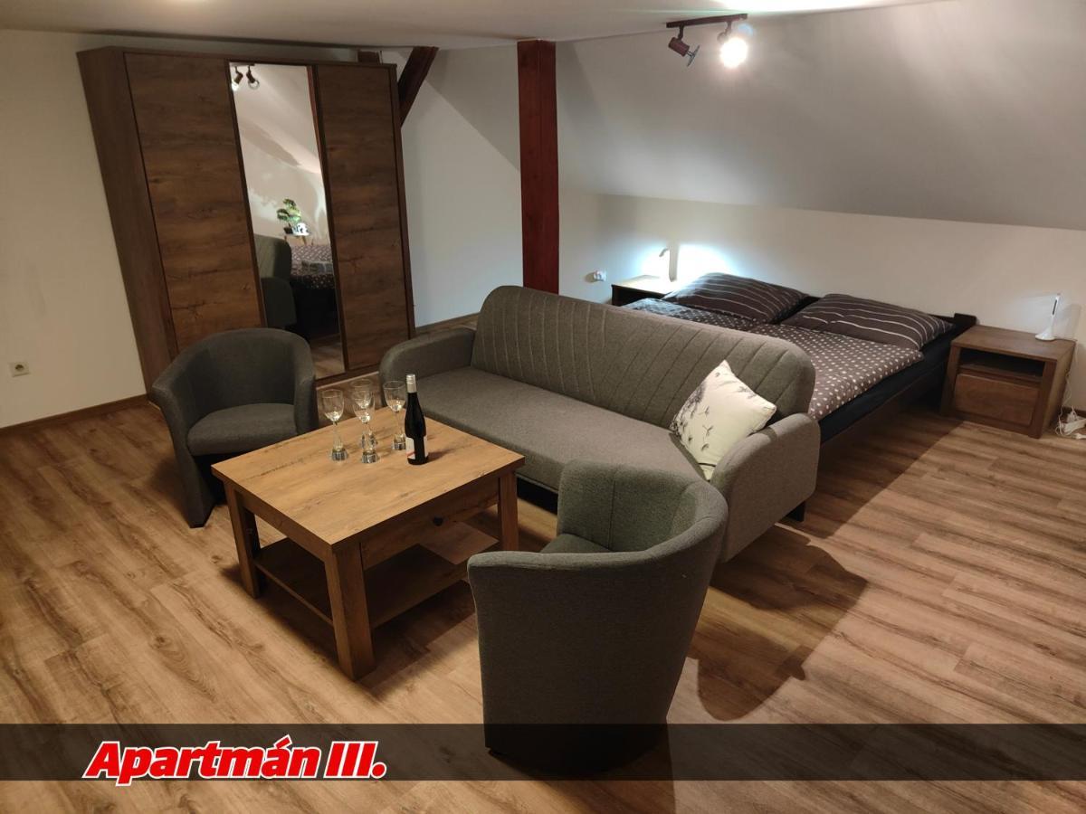 Apartmany Na Ceste Desná Εξωτερικό φωτογραφία